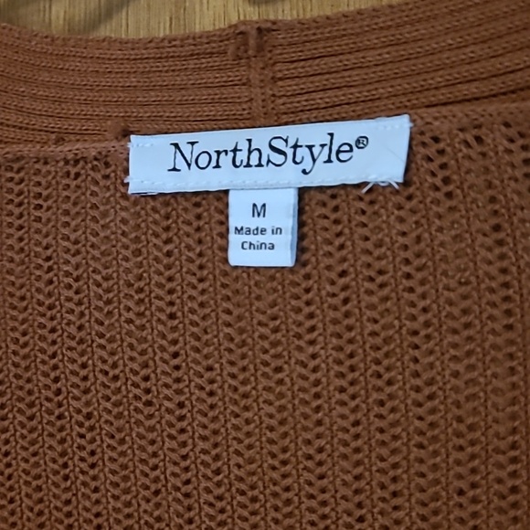 NorthStyle Cardigan - Picture 4 of 5